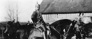 	1. Weltkrieg, Kaiser Wilhelm II. auf seinem Pferd sitzend